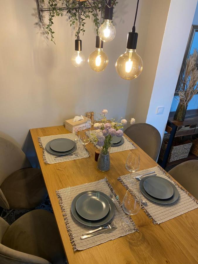 Sarah Home ฮูเนโดอารา ภายนอก รูปภาพ